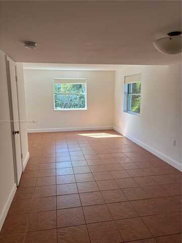 4600 SW 67th Ave, Miami, FL 33155