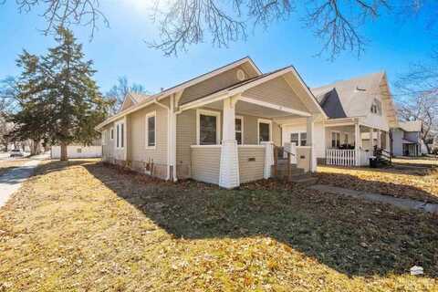 601 Laramie Street, Manhattan, KS 66502