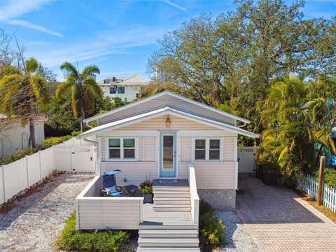 652 OHIO PLACE, SARASOTA, FL 34236