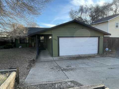 880 NE 8th Street, Prineville, OR 97754