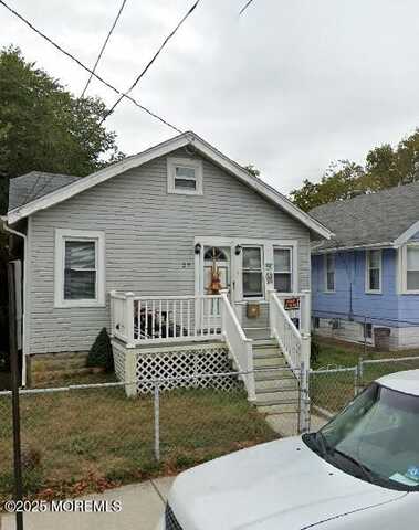27 Oakland Avenue, Pleasantville, NJ 08232