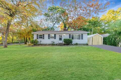 79 Dogwood Road, Mastic Beach, NY 11951