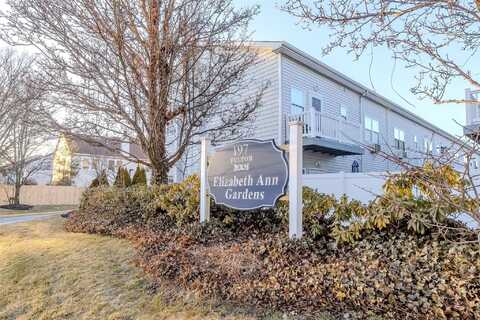 197 Fulton Street, Farmingdale, NY 11735