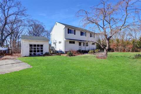 299 Auborn Avenue, Shirley, NY 11967