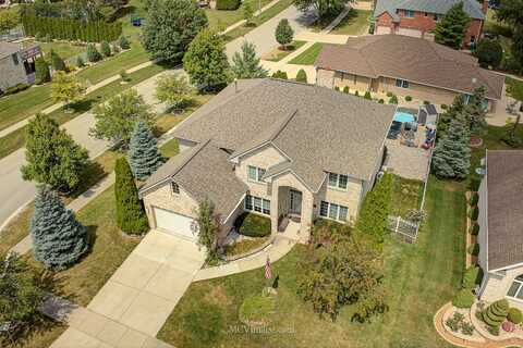 526 Senon Drive, Lemont, IL 60439