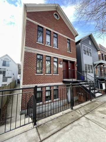 2534 N Marshfield Avenue, Chicago, IL 60614