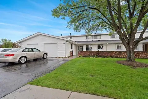 1049 Groton Court, Schaumburg, IL 60193