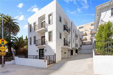 1903 N Stoke Lane, Los Angeles, CA 90068