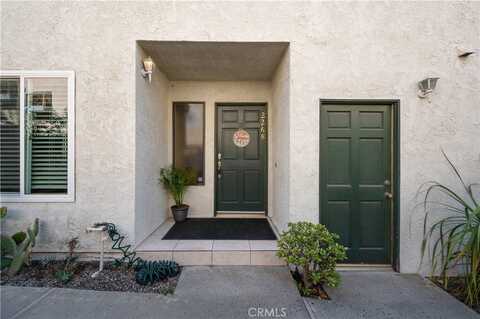 2268 Rose Avenue, Signal Hill, CA 90755