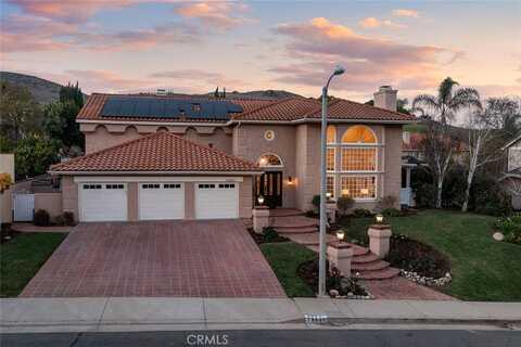 29621 Ridgeway Drive, Agoura Hills, CA 91301