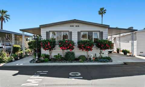 24921 Muirlands Boulevard, Lake Forest, CA 92630