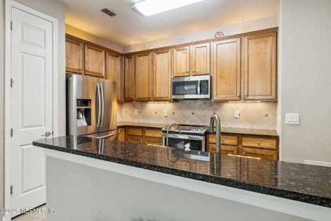 9831 DEL WEBB Parkway unit: 3302, Jacksonville, FL 32256
