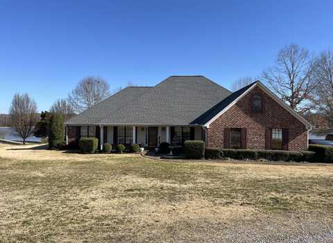 383 Deer Park Dr., Thaxton, MS 38871