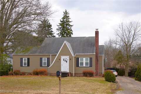 1026 Schneider Street SE, North Canton, OH 44720