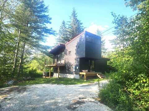 165 Upper Round Top Extension, Plymouth, VT 05056
