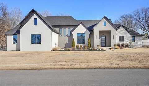 2210 E Glendale Street, Broken Arrow, OK 74011