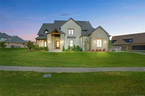 2715 E 136th Street S, Bixby, OK 74008