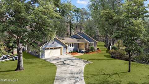 506 W Wilson Creek Drive, Trent Woods, NC 28562