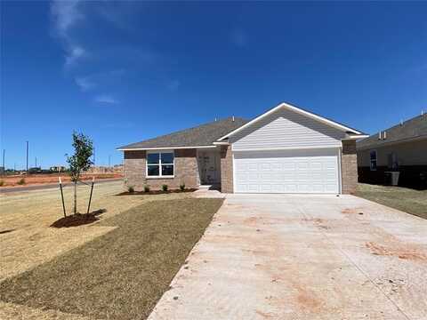 920 S Bear Lane, Mustang, OK 73064