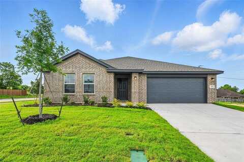 1401 Quail Creek Drive, Cleburne, TX 76033