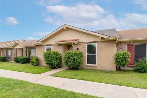 88 E Mountain Creek Drive, Grand Prairie, TX 75052