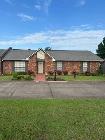 1707 Sunset Blvd., Magnolia, AR 71753