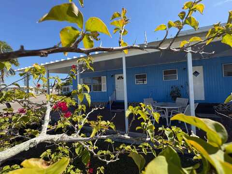 439 Tulip Terrace, Fort Myers, FL 33903