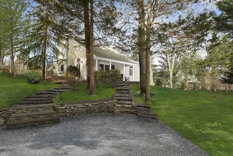 11 Bittersweet Lane, Sag Harbor, NY 11963