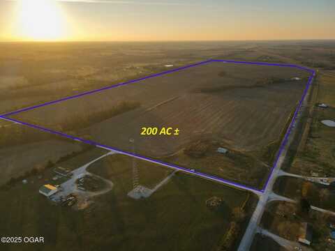 49 NW 100th Road, Sheldon, MO 64784