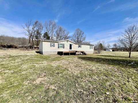 8065 E State Route 146 Highway, Grantsburg, IL 62943