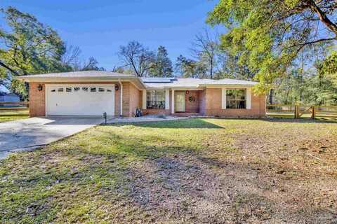 6721 Wonderlake Rd, Pensacola, FL 32526