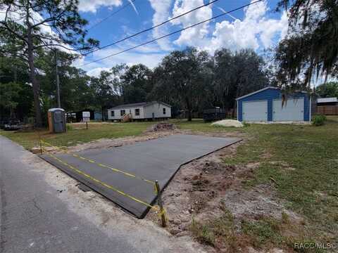 7640 W Springtime Lane, Homosassa, FL 34448