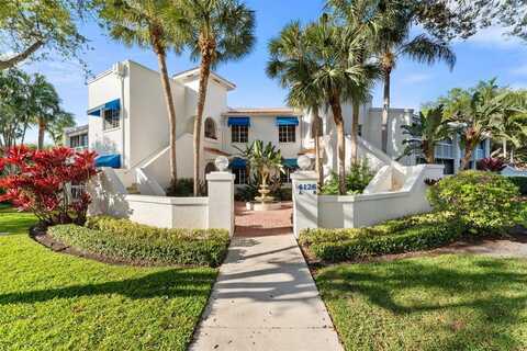 4126 W Palm Aire Dr, Pompano Beach, FL 33069