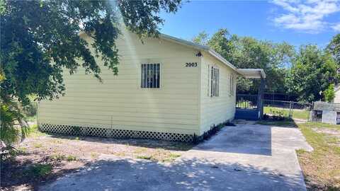 2003 San Marcos Avenue, Fort Pierce, FL 34946
