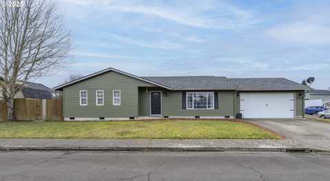 2550 NE AARON DR, McMinnville, OR 97128