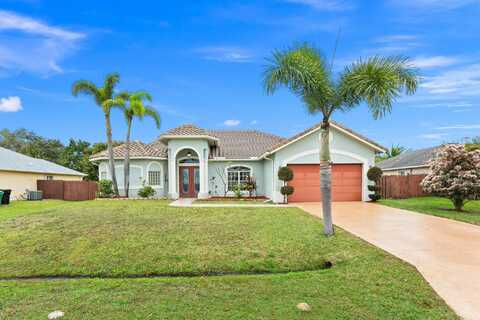 833 SW Janette Avenue, Port Saint Lucie, FL 34953