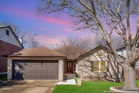 8626 Park Olympia, Universal City, TX 78148