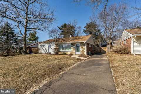 1304 WUNDERLAND ROAD, ABINGTON, PA 19001