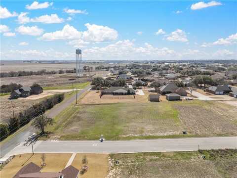 42 Pareya Circle, West, TX 76691