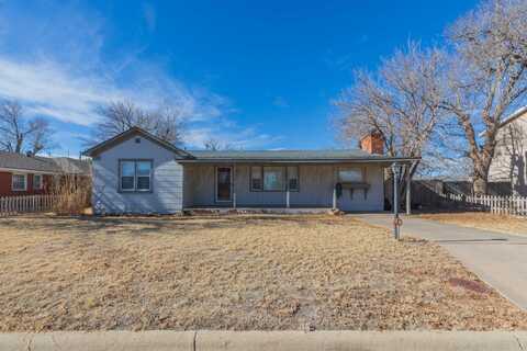 505 N Grace Street, Stratford, TX 79084