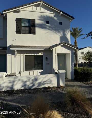 3230 E THOMAS Road, Mesa, AZ 85213