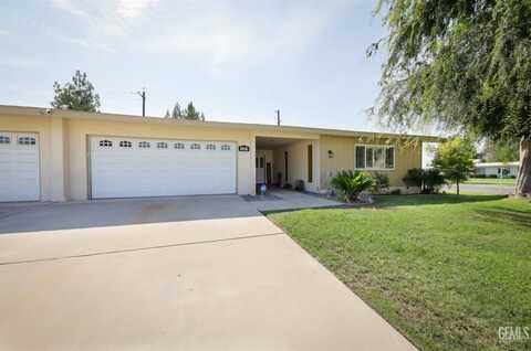 1201 Yorba Linda Street, Bakersfield, CA 93309