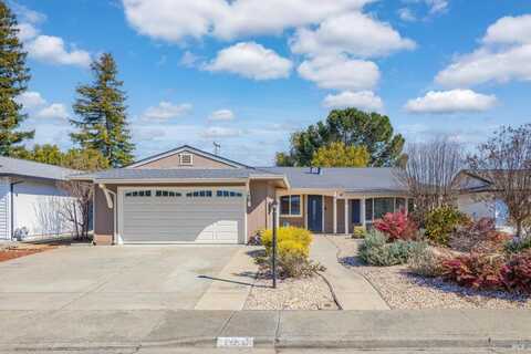 170 Isle Royale Circle, Vacaville, CA 95687