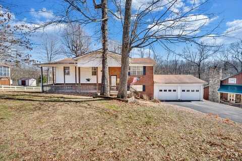 135 Burning Tree, BECKLEY, WV 25801