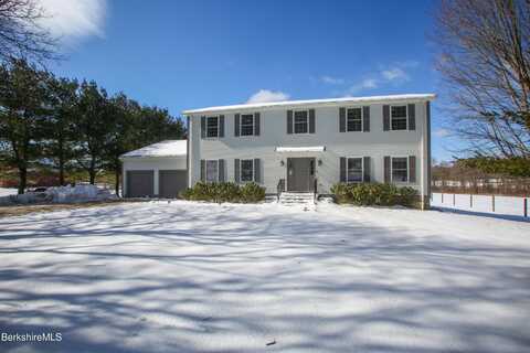 1105 Boardman St, Sheffield, MA 01257