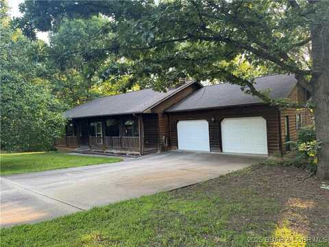 83 Oak Tree Road, Camdenton, MO 65020