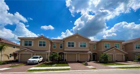 2858 Blossom, NAPLES, FL 34120