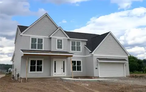 5637 Dorothy Circle, Clarence, NY 14032