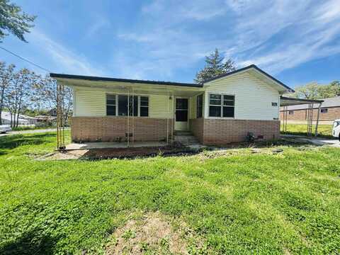 76 Spring Street, Melbourne, AR 72556