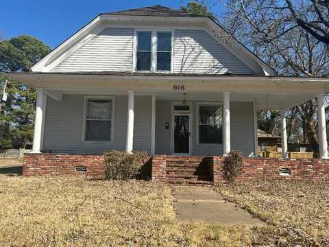 916 N IZARD STREET, Forrest City, AR 72335